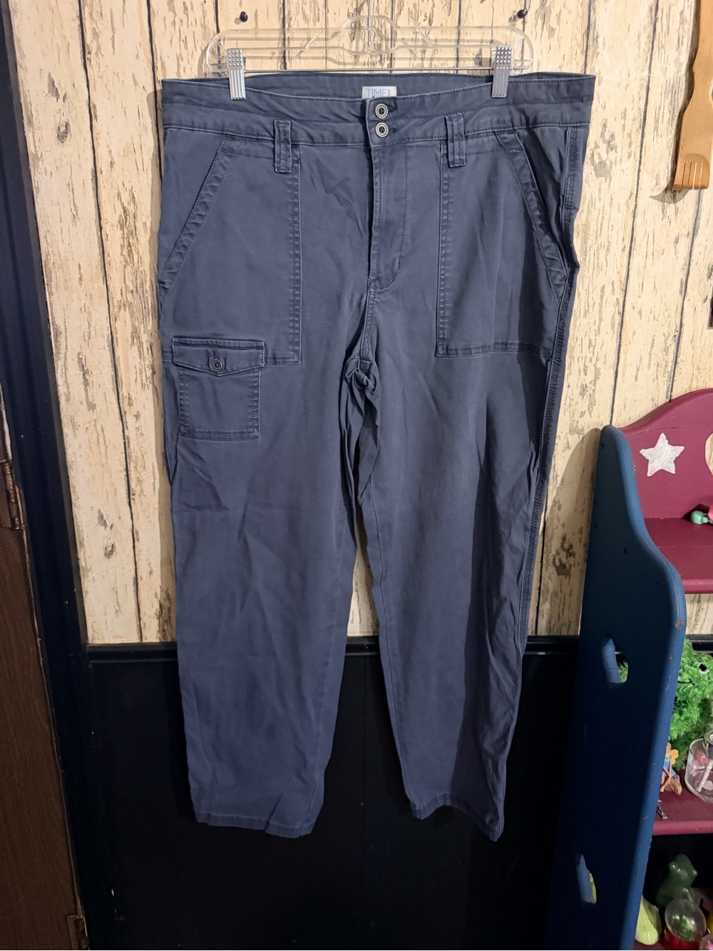 Time and Tru Women’s Size 16 Gray Utility Cargo Pants Stretch
